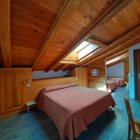 Crampon Hotel