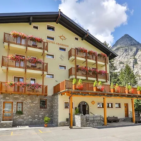 Otel Crampon