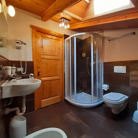 Hotel Crampon 3*
