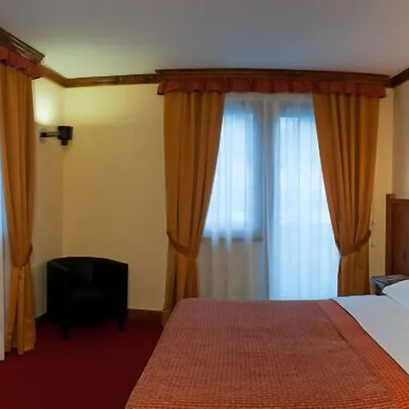 Crampon Hotel