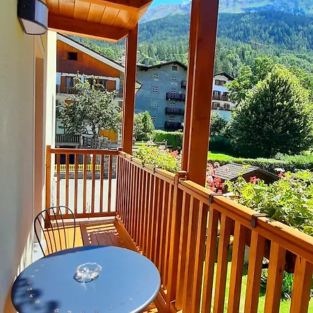Hotel Crampon 3*
