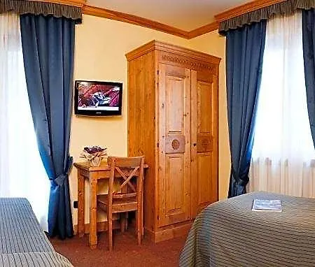 Crampon Hotel 3*